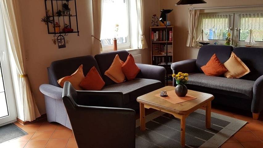 Ferienhaus für 6 Personen, mit Terrasse in Neßmersiel - 3