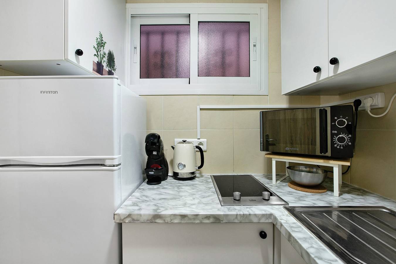 Studio Appartement 'Estudio En La Cascada' met Airconditioning, foto 10