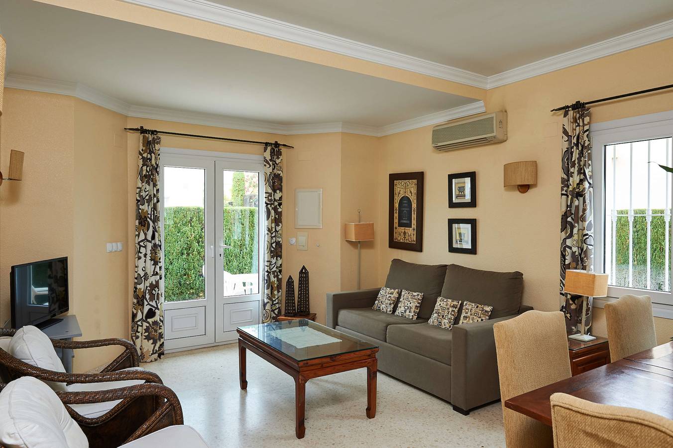 Bungalow para 5 Personas en Oliva, Costa Blanca
