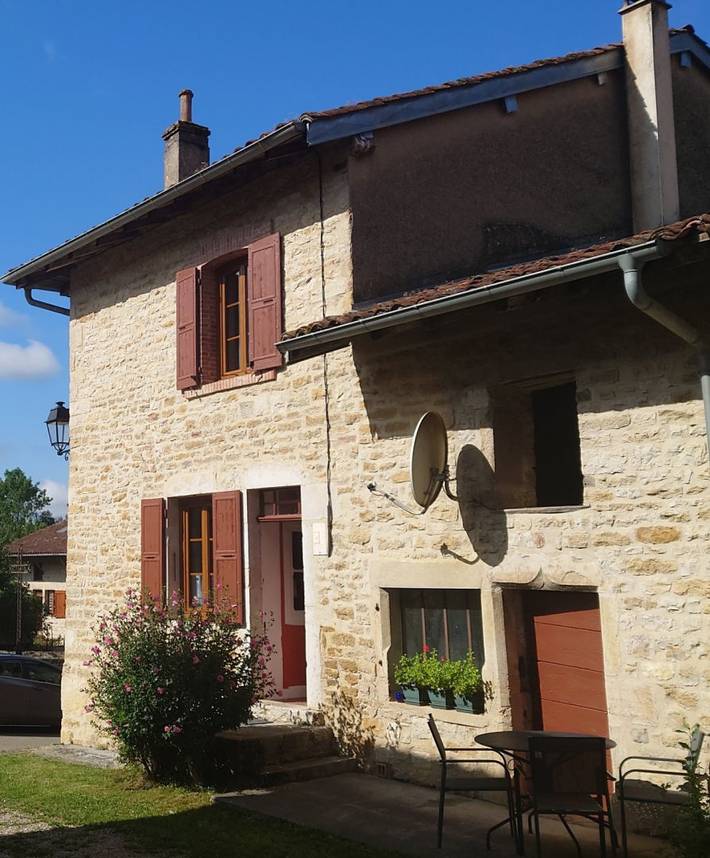 Gîte pour 4 personnes, avec terrasse