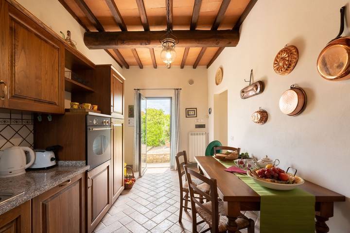 Gîte pour 5 personnes, avec Jardin et Vue à Montespertoli - 4