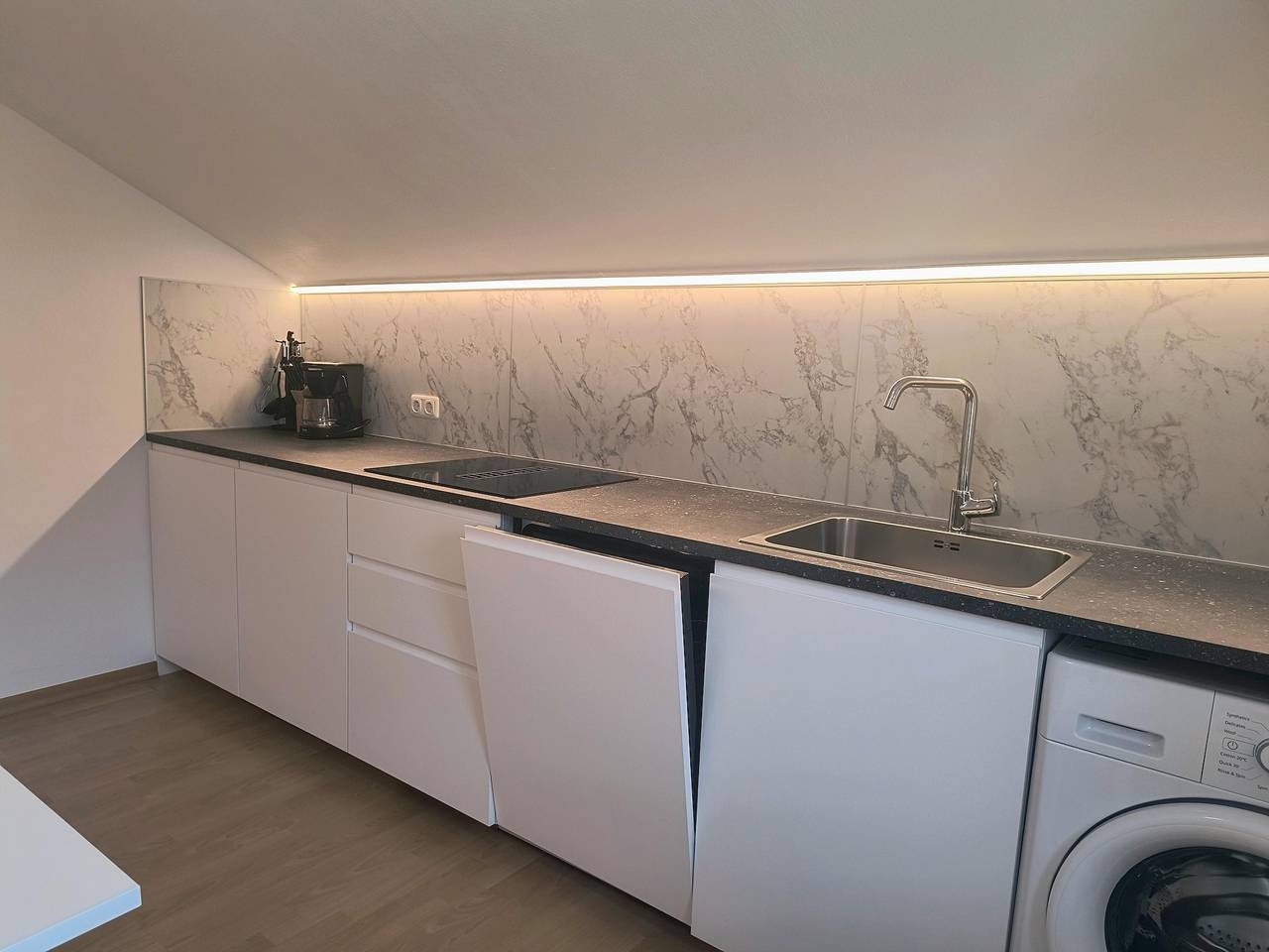 Ganze Ferienwohnung, Appartement/Fewo, Bad, Wc, 2 Schlafräume in Villgratner Berge, Lienz