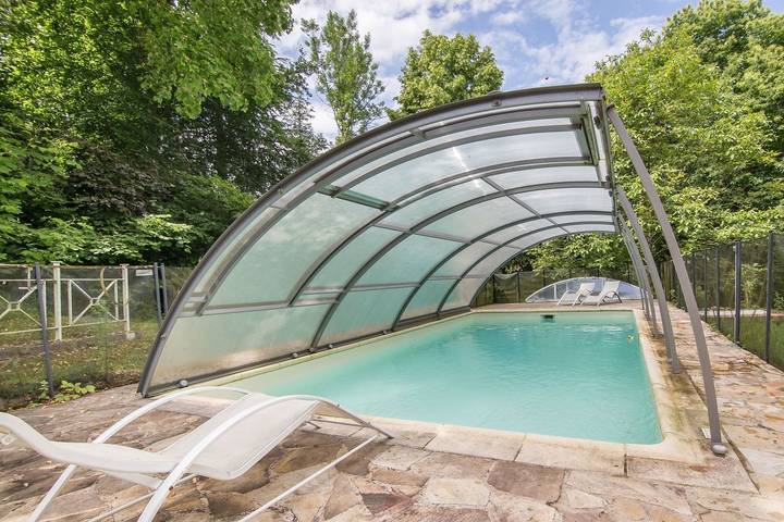 Gîte pour 5 personnes, avec Jardin et Piscine dans l' Isère - 2
