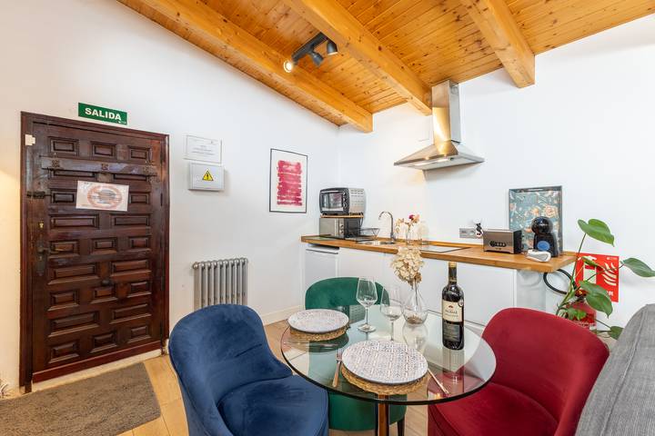 Apartamento de vacaciones para 2 personas, con jardín y jacuzzi, Se admiten mascotas en Provincia de Madrid - 4