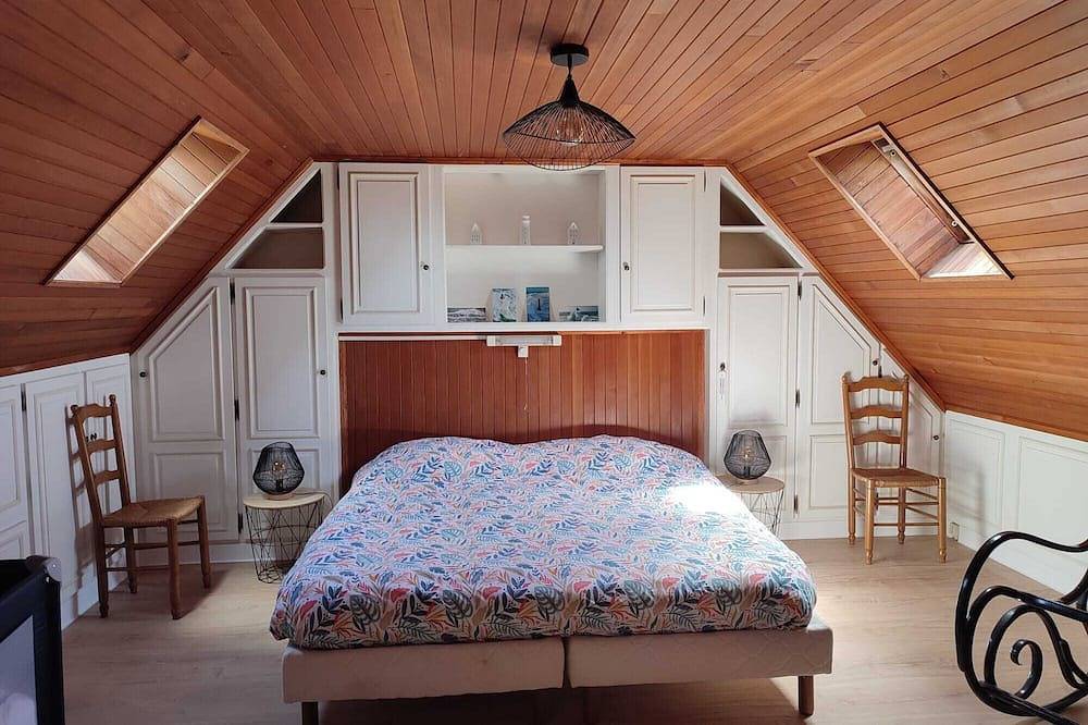 House in the heart of the island in Ouessant, Región de Brest