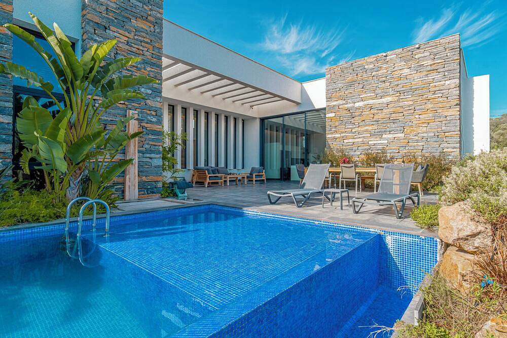 Exclusive 3-Villa Estate in Bodrum, Turkey – Pool, Garden & Event Space in Bodrum, Provinz Muğla