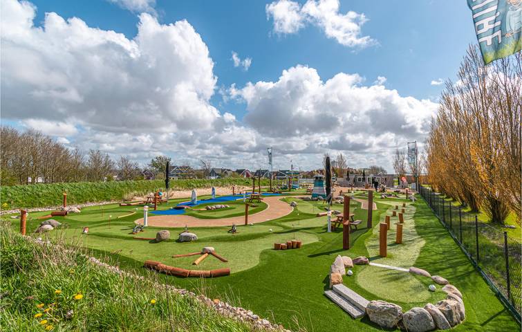 Büsum Wohnung: Parkplatz, TV, Internet & Strand in der Nähe in Büsum, Kreis Dithmarschen