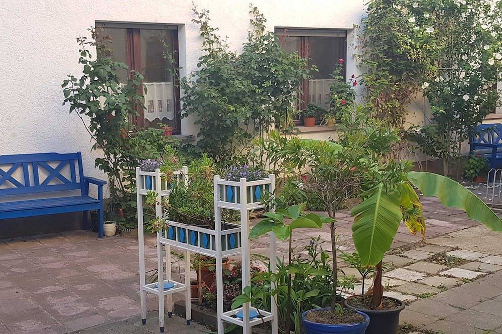 Ganze Wohnung, Ferienwohnung am Stadtpark_Mohnblume - Ferienwohnungen am Stadtpark in Wittenberg, Wittenberg (Landekris)