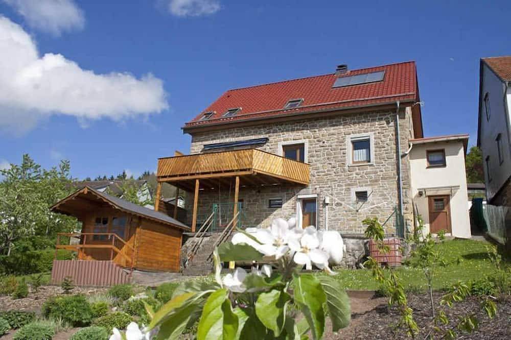 Ganze Wohnung, Ferienwohnung am Eisenberg in Korbach-Goldhausen - Ferienwohnung am Eisenberg in Korbach, Waldecker Land