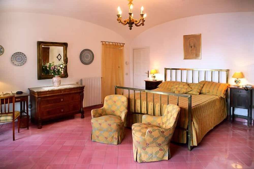 Villa Porta Donica Ravello superbes vues piscine jardins et garage in San Cosma, Ravello