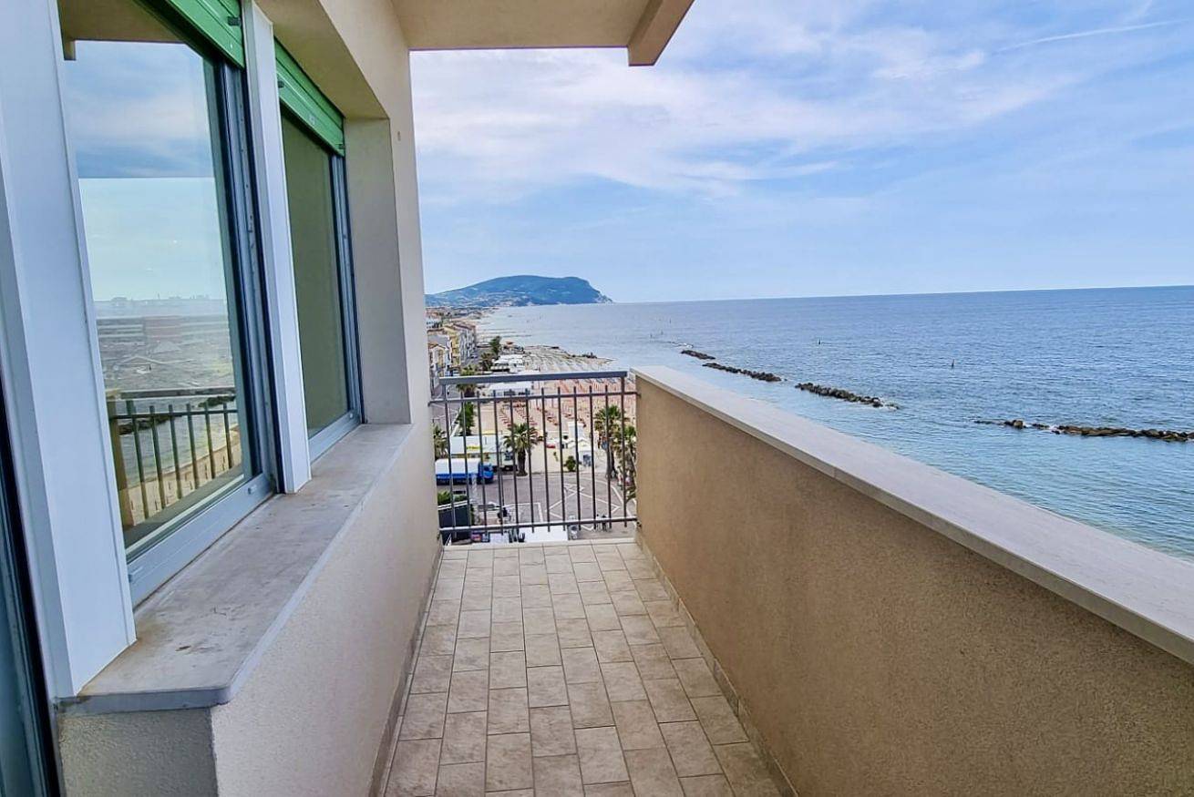 Ganze Wohnung, P012 - Porto Recanati, wonderful three-room apartment facing the sea in Porto Recanati, Adriaküste Marken