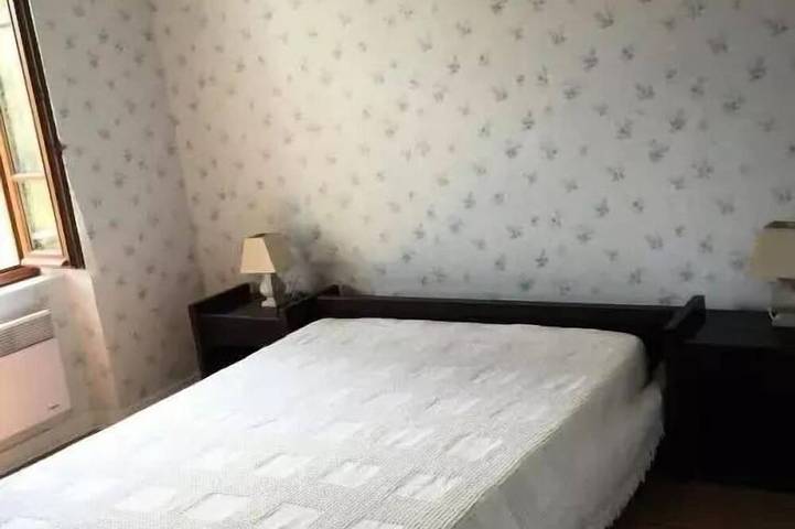 Location de vacances pour 6 personnes dans Saint-Exupéry-les-Roches - 4