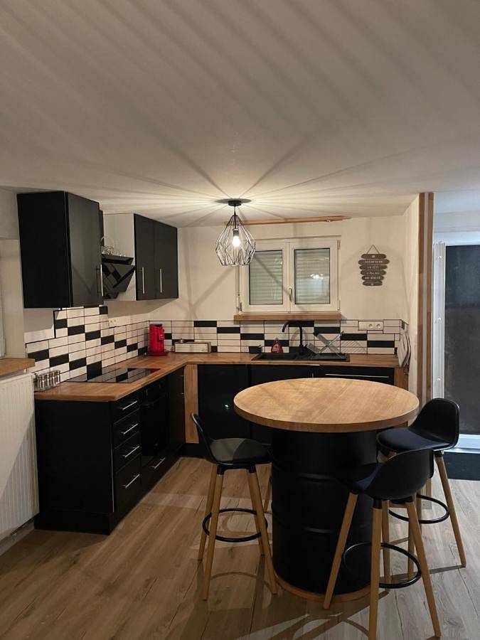 Gîte pour 4 personnes, avec terrasse à Biltzheim