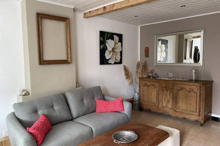 Location de vacances pour 4 personnes, avec jardin à Les Hautes-Rivières
