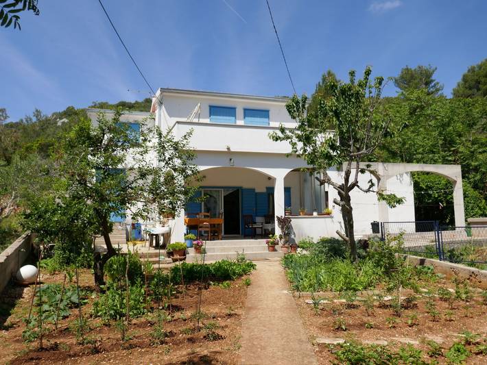 Ferienhaus für 5 Personen, mit Terrasse und Garten - 1