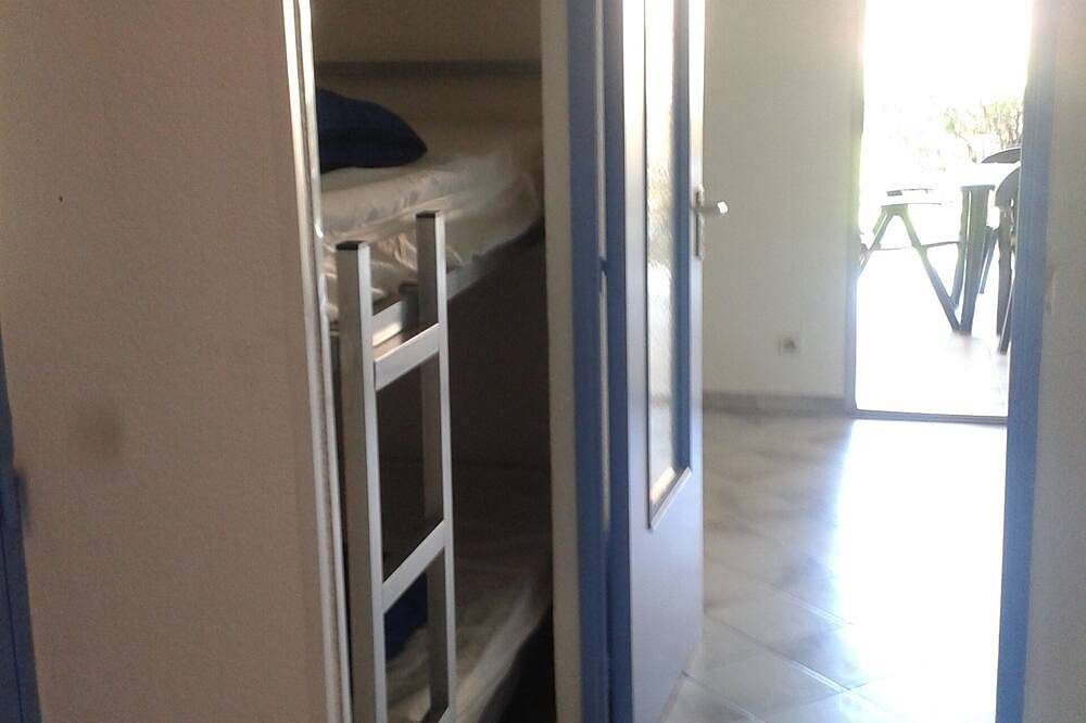 Appartement entier, Le Pradet Var bel appt à proximite des plages dans residence + piscine in Le Pradet, Parc national de Port-Cros