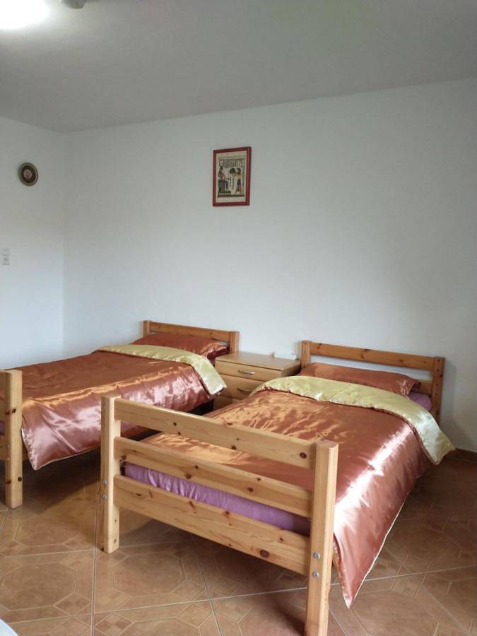 Ferienwohnung für 2 Personen, mit Terrasse und Garten sowie Sauna und Ausblick in Meinhard - 2