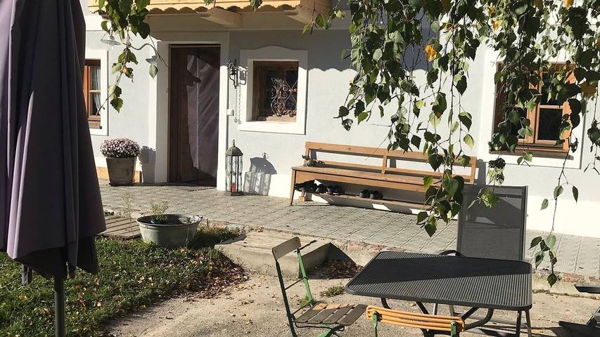 Ferienwohnung für 5 Personen, mit Terrasse und Garten, mit Haustier in Tittmoning