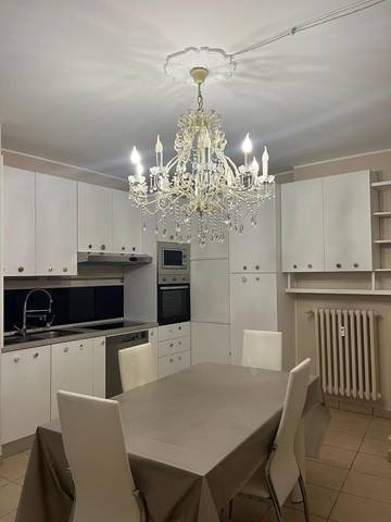 Gîte pour 3 personnes, avec jardin à Monza