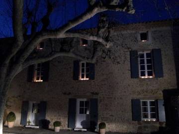 Chambre d’hôte pour 3 personnes, avec jardin à Violès