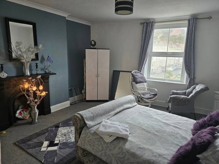 Holiday letting for 4 people, with ocean view in Llandudno