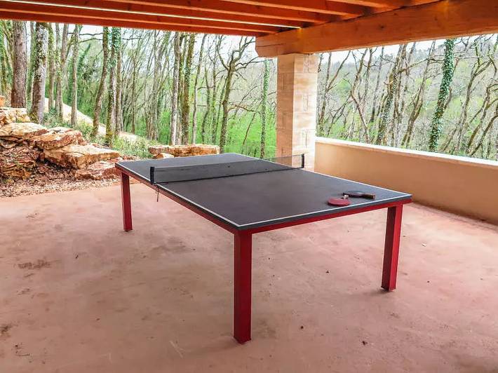 Location de vacances pour 4 personnes, avec Terrasse et Piscine à Blanquefort-sur-Briolance
