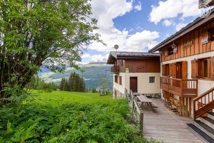 Chalet pour 9 personnes, avec terrasse et sauna, animaux acceptés dans La Plagne - 3