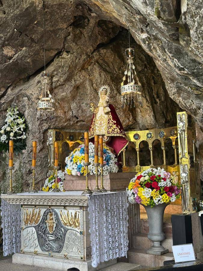 Casa rural para 4 personas, con vistas y terraza en Mestas de Con - 2