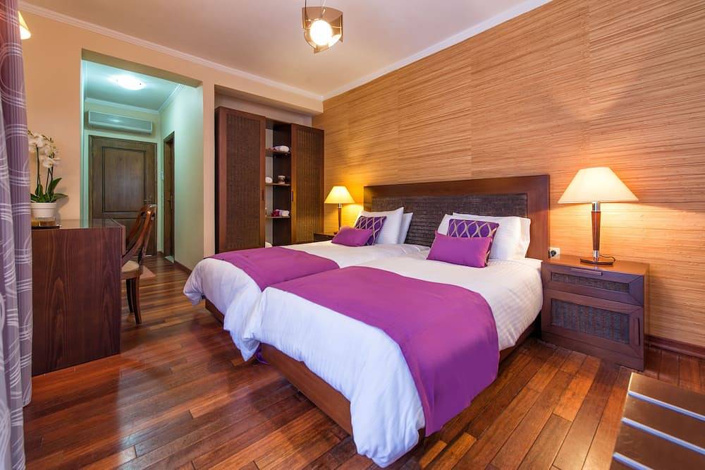 St.John Villas with sea view and private pool in Planos, Zakynthos