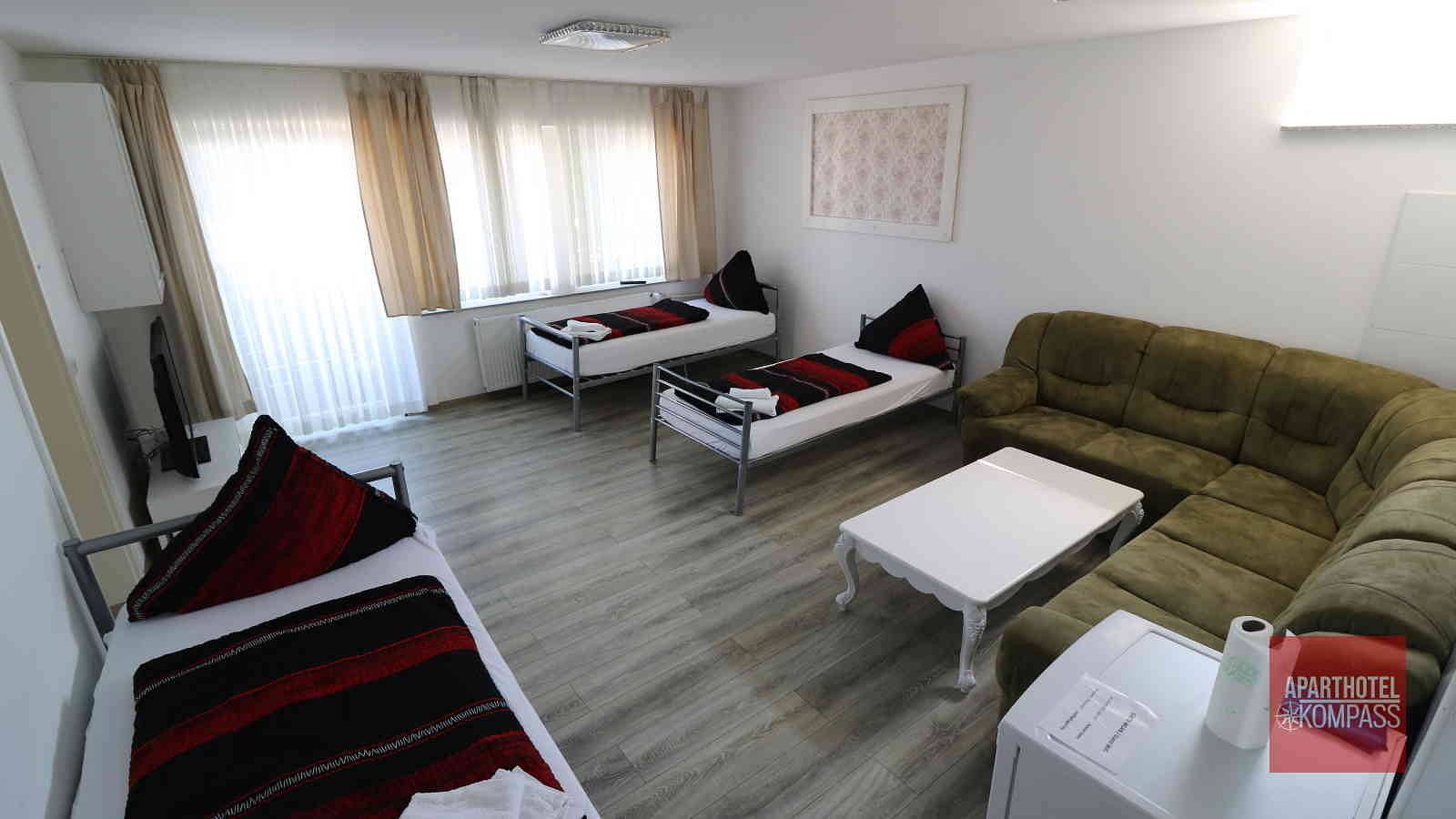 Apartamento vacacional entero, Apartamento de vacaciones para 6 personas con balcón in Essen, Región del Ruhr