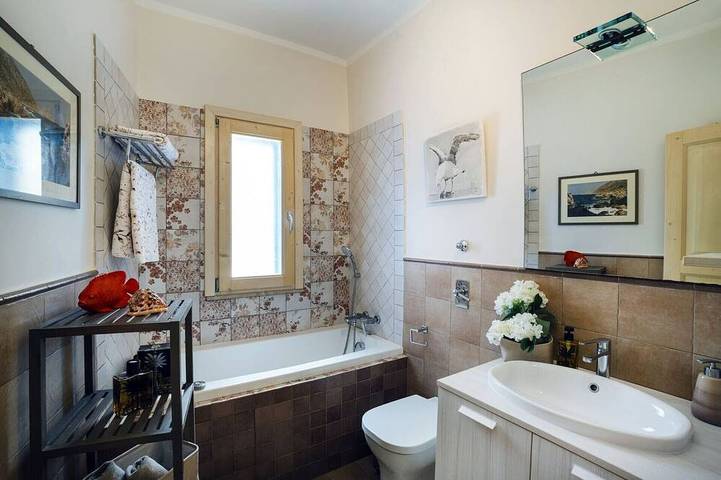 Hiera - Zwei Schlafzimmer Villa, Schläft 4 in Marettimo, Ägadische Inseln