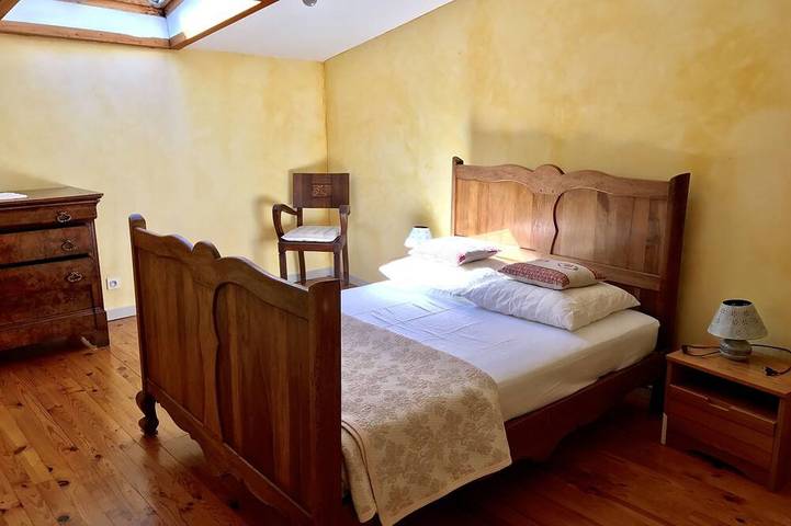 Location de vacances pour 4 personnes, avec balcon à Cerdon (Ain) - 2