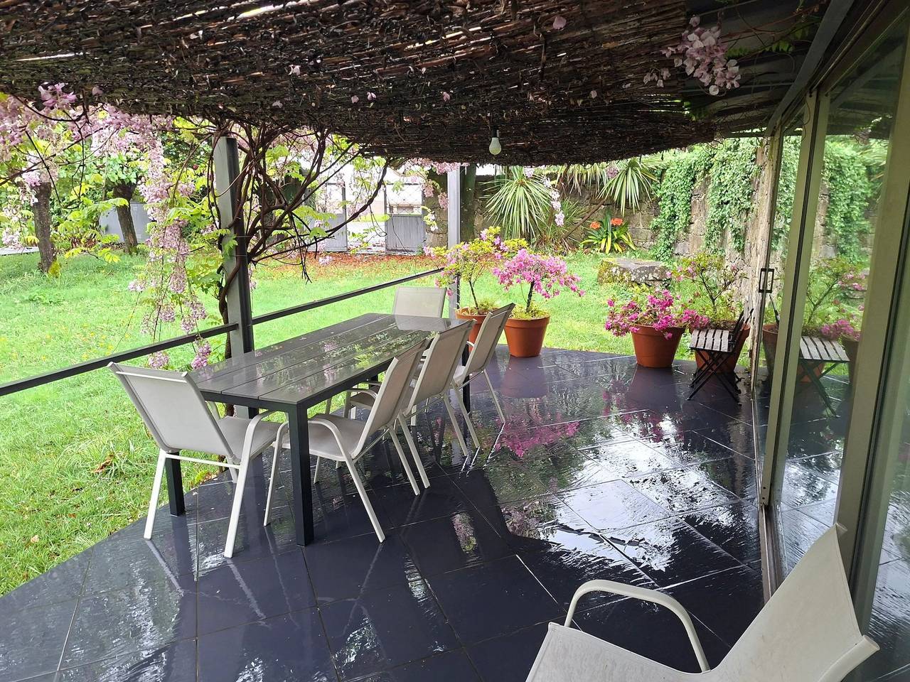 Casa encantadora em Covelas com piscina e vista para a montanha in Covelas, Distrito de Braga