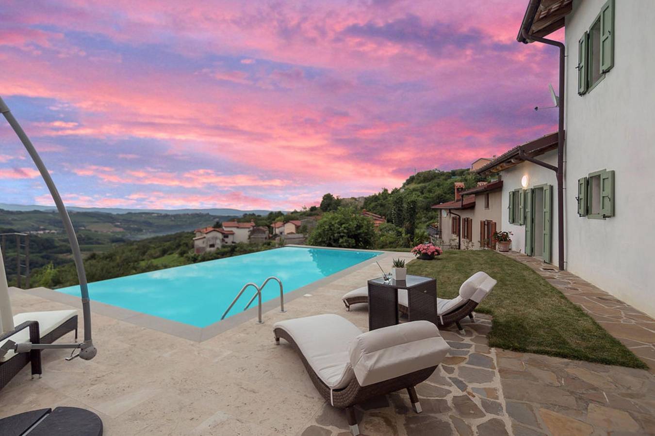 Pool & Sauna Villa Gizela in Brda (rivière), Slovénie