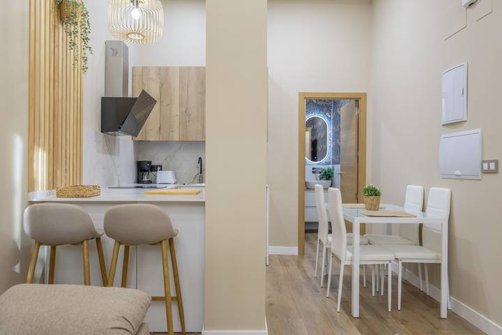 Apartamento entero, "Apartamento Brisas de Cádiz 1" con Wi-Fi y aire acondicionado in Playa de Cortadura (Poniente) (Cádiz), Cádiz