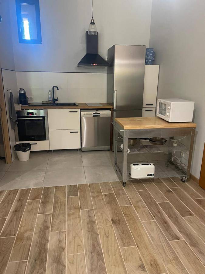 Gîte pour 4 personnes, avec jacuzzi et jardin à Bédarrides - 3