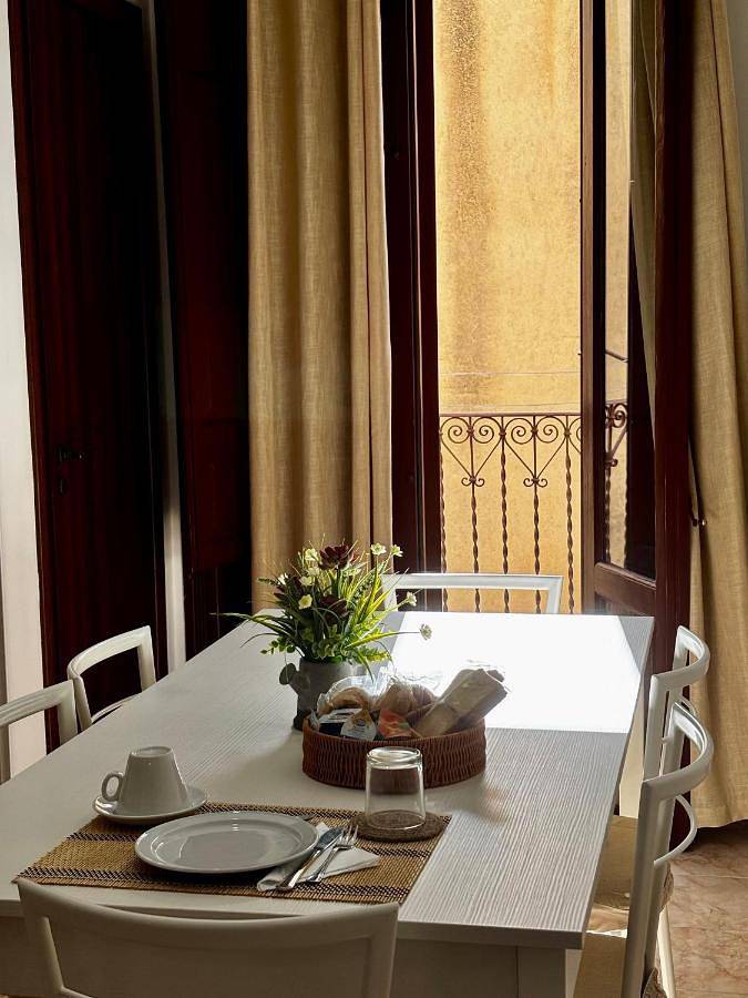 Maison d’hôte pour 2 personnes, avec balcon et vue à Salemi - 3