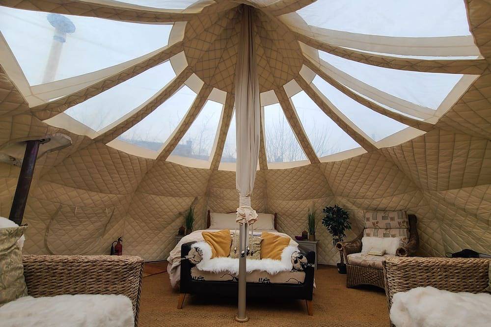 The Riverside Retreat in Gloucestershire