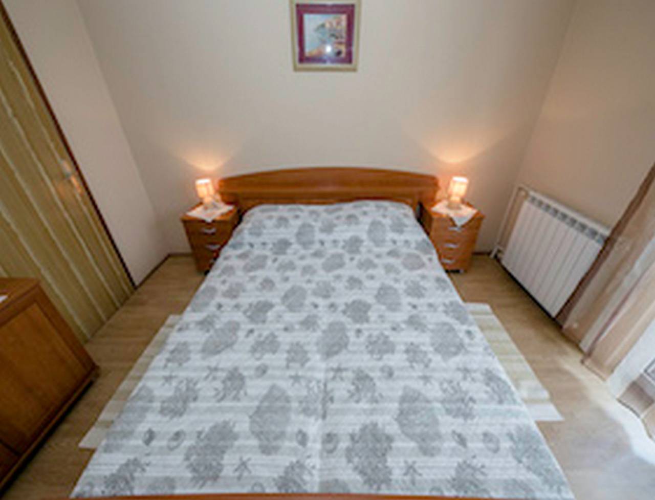 Apartments & Rooms Green Bay - Double Room with Balcony and Sea View (Room 3) in Kampor, Rab
