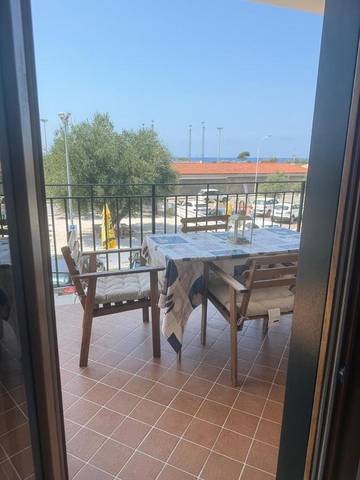 Ferienwohnung für 6 Personen, mit Balkon und Ausblick in Marina di Ascea
