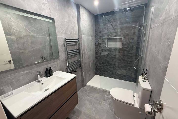 Ganze Wohnung, One Bed Apartment on Villamartin Plaza, Costa Blanca - 5 min from beach in Brisas y Golf, Orihuela