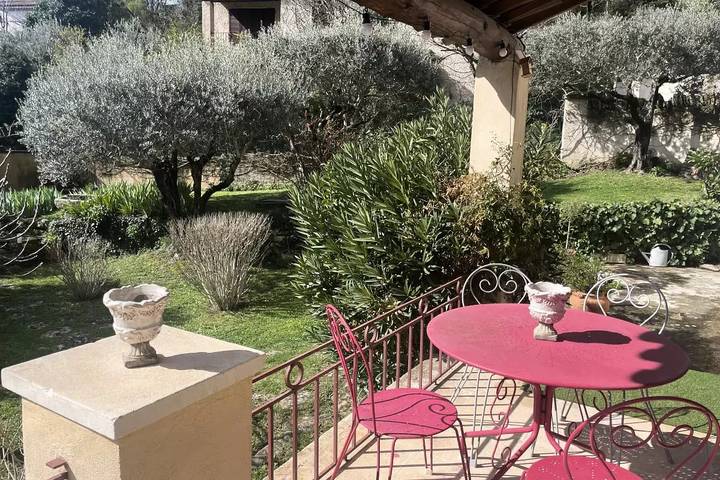 Location de vacances pour 5 personnes, avec jardin à Fontaine-de-Vaucluse - 4
