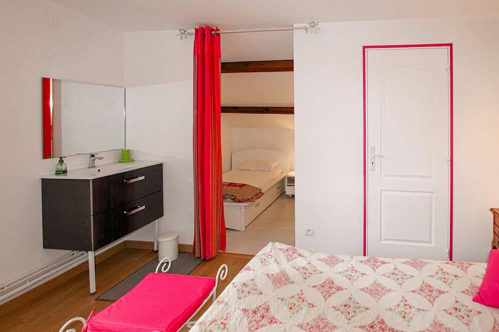 2 bedroom cozy home in Nyons in Nyons, Región de Nyons