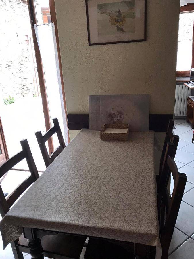 Location de vacances pour 4 personnes, avec balcon et vue à Brovello-Carpugnino - 4