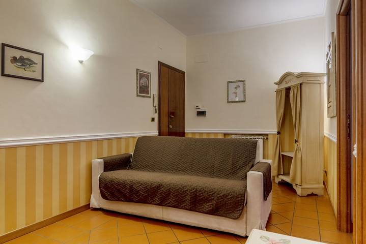 Ganze Wohnung, Ferienwohnung für 2 Personen mit Balkon/Terrasse in Vatikan, Rom Provinz