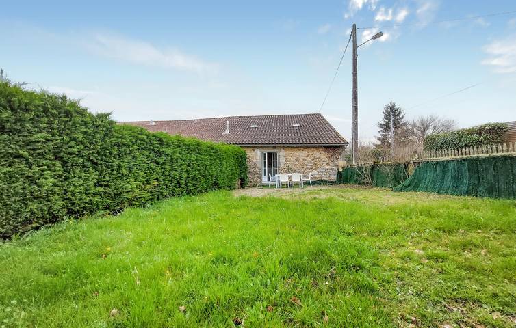 Location de vacances pour 7 personnes, avec terrasse et jardin, animaux acceptés à Saint-Gourson