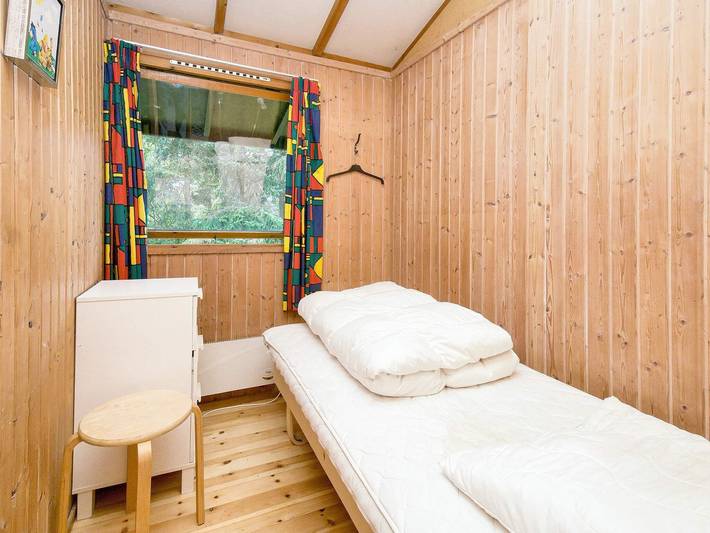 Ferieudlejning for 4 personer, med Terrasse og Have i Roskilde Fjord
