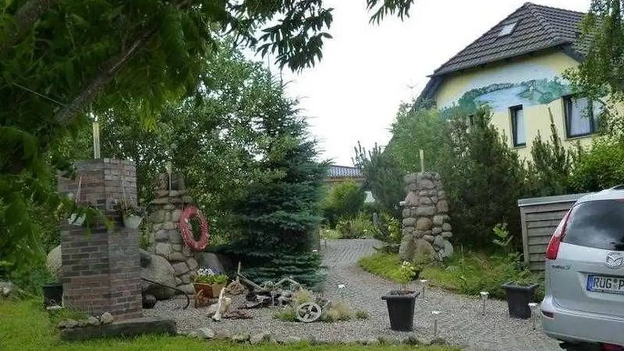 Apartamento vacacional entero, Ferienwohnung für 3 Personen (45 m²) in Lancken-Granitz (Rügen) in Lancken-Granitz, Rügen