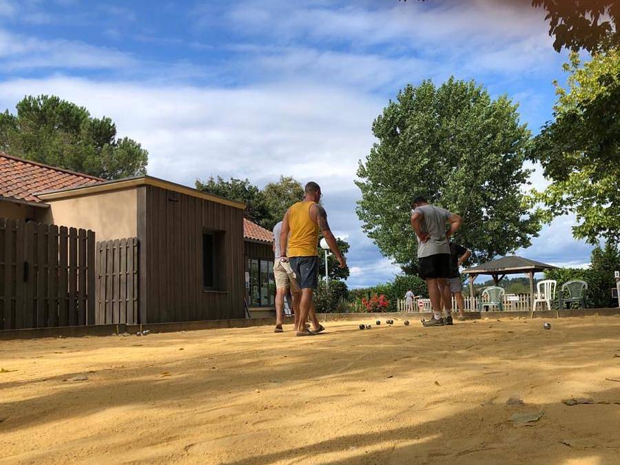 Camping Le Bosquet - Mobilhome 4 personas - Grand Large - 2 habitaciones - 30 m2 (+Terraza semicubierta muy grande de 22,5 m2) in Domme, Périgord Noir