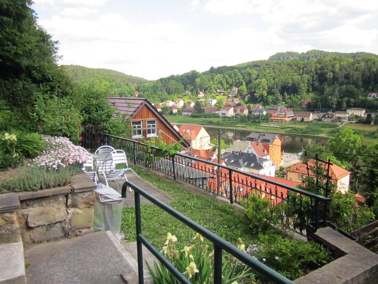 Ganze Wohnung, Apartment with Balcony in Stadt Wehlen, Wehlen